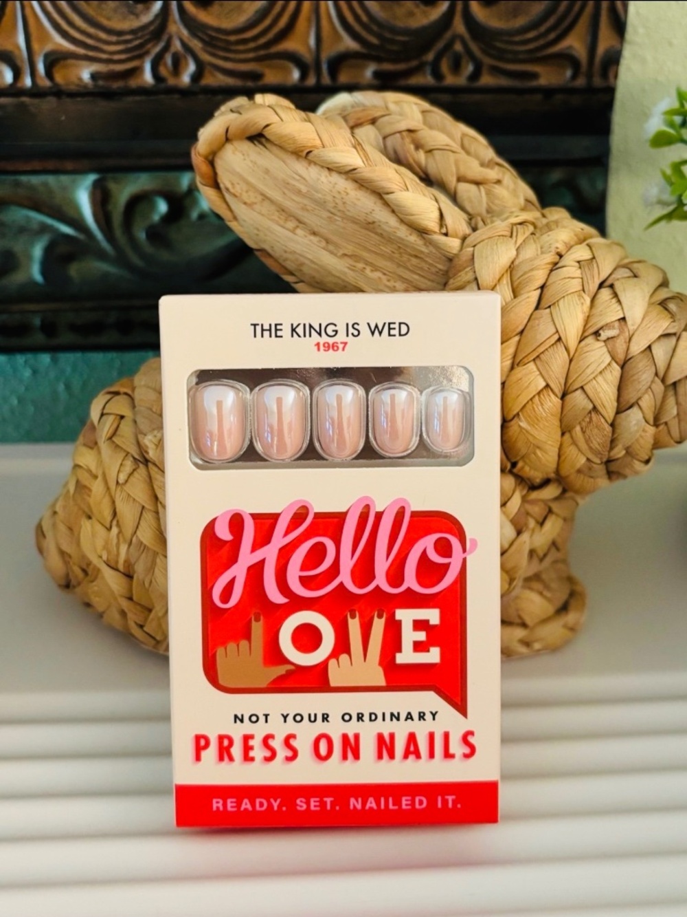 Hello Love The King Is Wed Press On Nails